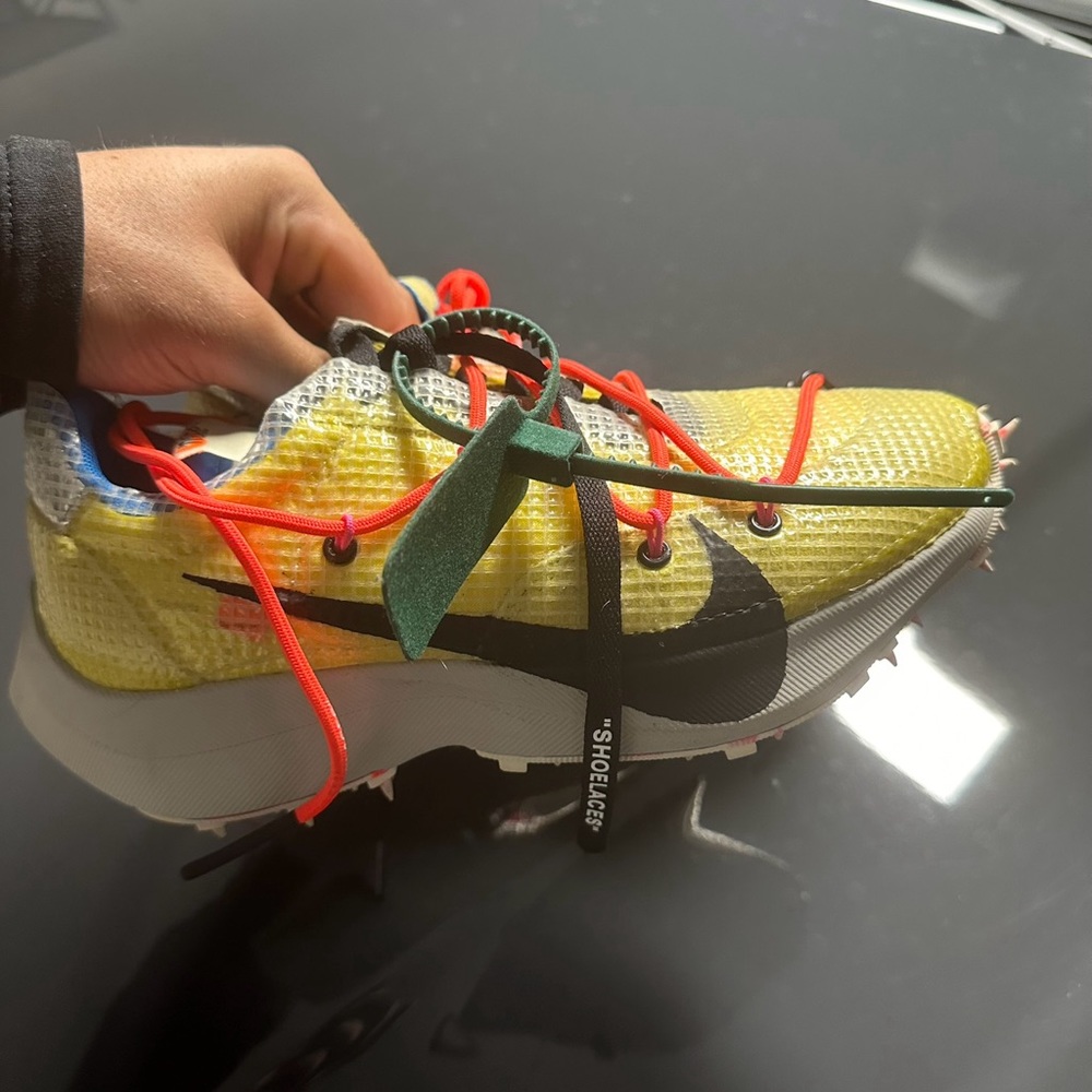 Nike Vapor street Off- White Tour Yellow 7